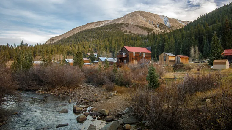 St. Elmo, Colorado: Un Pueblo Fantasma del Viejo Oeste Asombrosamente Preservado