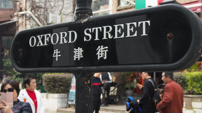 Thames Town: Un Fascinante Escape Británico en el Corazón de Shanghái