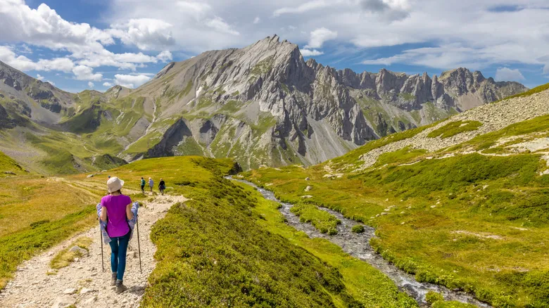 Tour del Mont Blanc: La Aventura Alpina que Cautivó a Rick Steves y te Espera