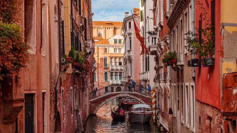 Venecia Sin Mapa: La Mejor Manera de Conocer su Corazón Latente
