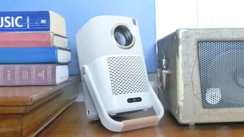 Yaber T2: El Proyector Portátil que Transforma Cualquier Espacio en tu Cine Privado